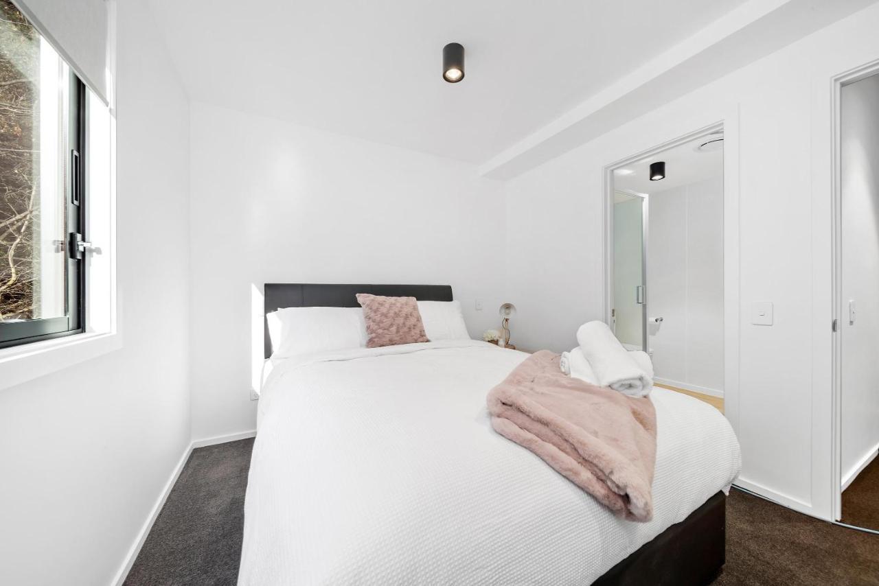 2 Bed 2 Bathroom Brand New Paradise 8 Mins To Cbd 퀸즈타운 외부 사진